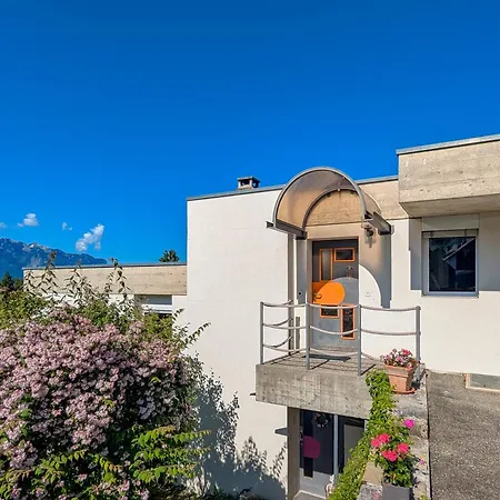 Appt Terrasse Idealement Situe Chailly Sur Montreux 아파트