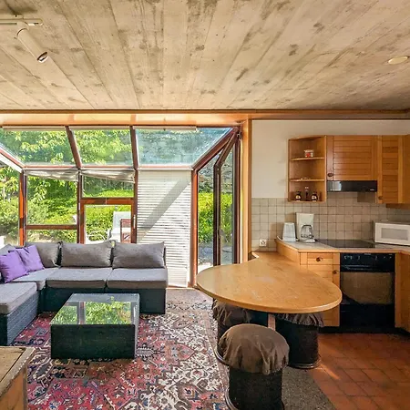 Apartment Appt Chailly Sur Avec Terrasse